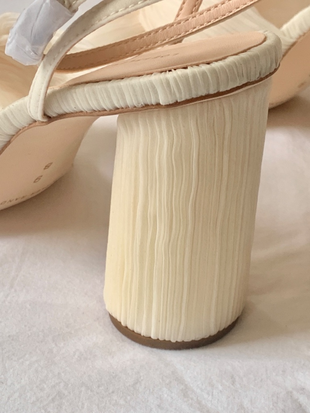 Loeffler Randall Camellia Pleated Bow Heel Pearl US9 NEW - Picture 7 of 16